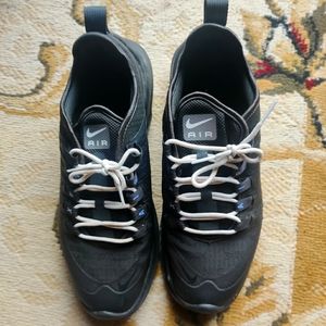 Nike Air Max Axis PREM ‘Black’ Men’s Running Shoes
